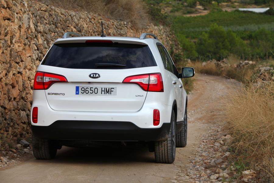  Kia Sorento 2013 года  (EU) (фото 79 из 85)